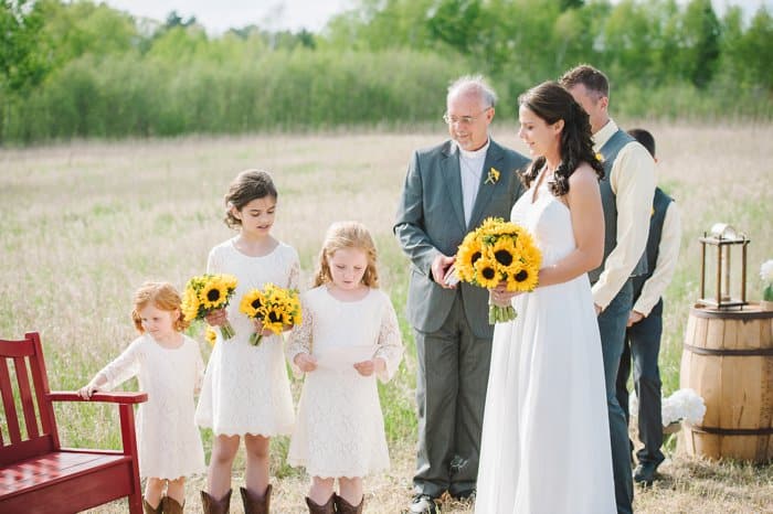 Dewey Wedding | Brainerd, MN Wedding Photography | Relaxed, Rustic, Country Wedding