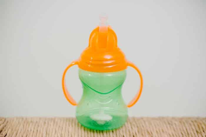 Comparisons and Reviews of Sippy Cups - Sippy Cup Product Reviews | Sippy cup training, sippy cup transition, sippy cup training tips, sippy cup transition tips.