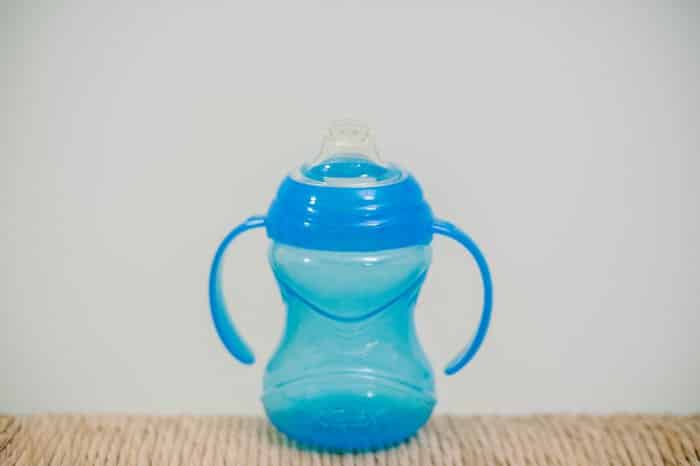 Comparisons and Reviews of Sippy Cups - Sippy Cup Product Reviews | Sippy cup training, sippy cup transition, sippy cup training tips, sippy cup transition tips.