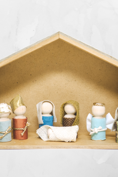 How to Make a Wooden Peg Doll Nativity Set _ Kid and Toddler Friendly Nativity Scene Set