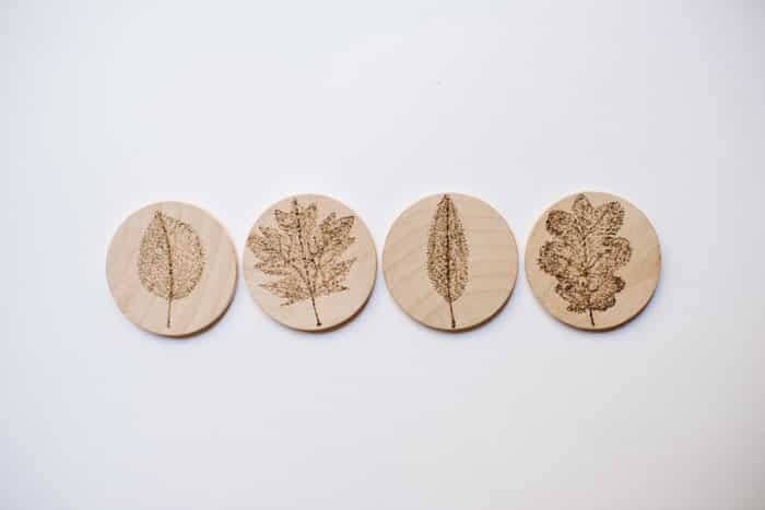 Wood Burned Leaf Magnets on Wood Slices | Wood Burned Leaf Magnets, Magnets with Leaves, Woodburning Gifts, Wood Burned Magnets, Woodburned Magnets