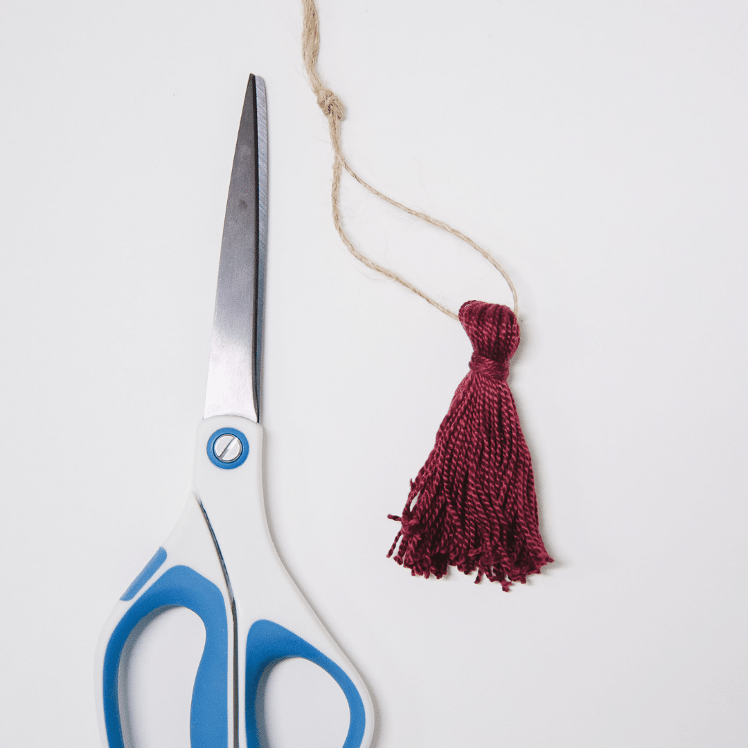 How to Make a Mini Tassel with Embroidery Floss