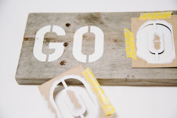How To Stencil Letters On Wood To Make A DIY Wood Sign how-to-stencil-letters-on-wood-to-make-a-diy-wood-sign