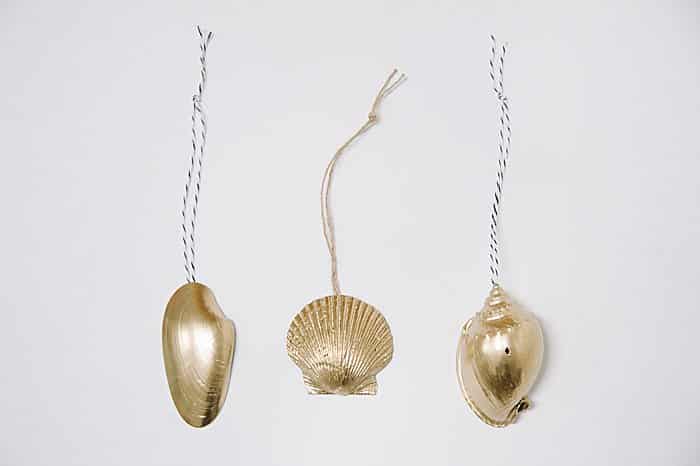 diy ornaments made from shells from the beach