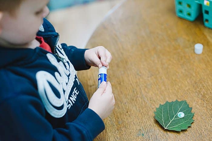 leaf crafts with fine motor activities