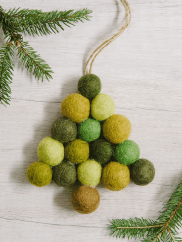 Day 9: How to Make a Felt Ball Christmas Tree Ornament | The 30 Days of Ornaments Project