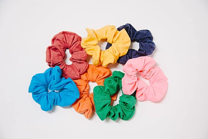 How to Make DIY Scrunchies Out of an Old T-Shirt