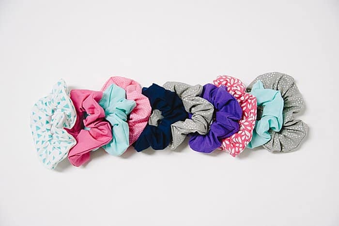how to make DIY scrunchies