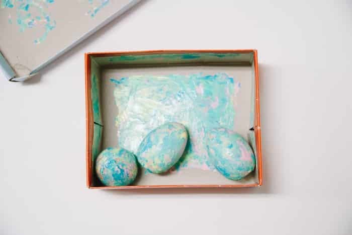 Easy Wooden DIY Painted Easter Eggs | Easter Crafts for Kids