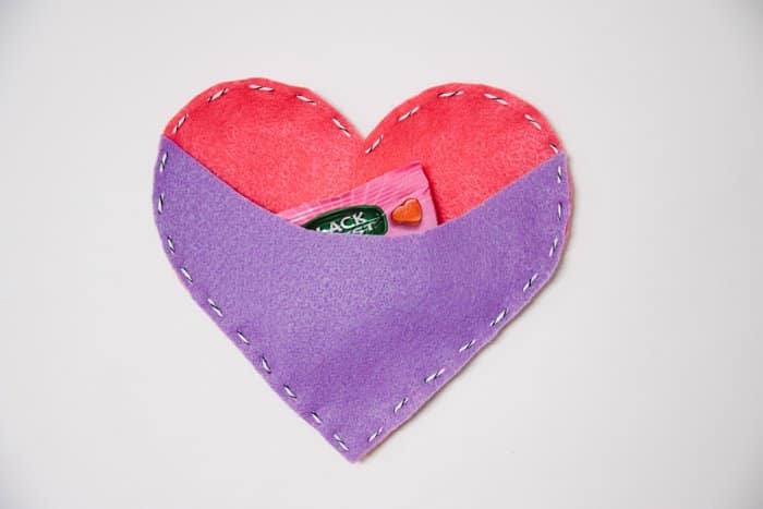 A DIY Felt Heart Treat Pouch for Valentine's Day.