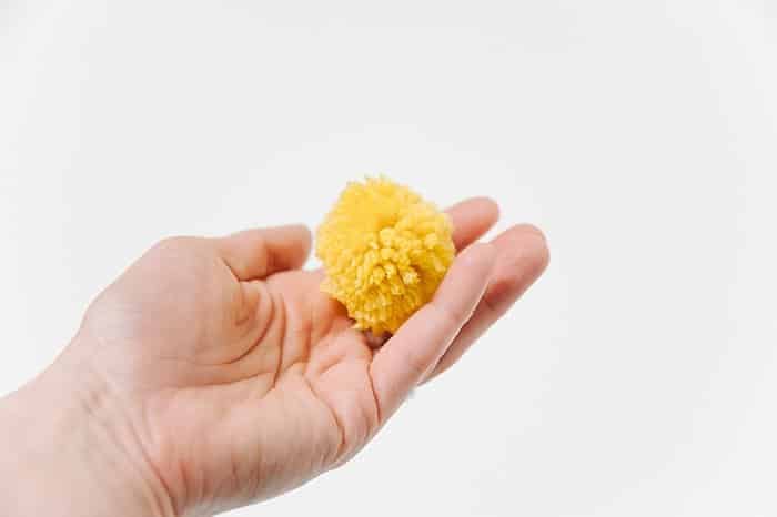 diy pom pom