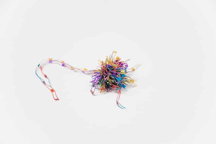 making pom poms with fancy yarn