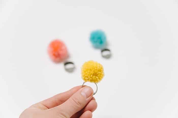 easy diy pom pom ring