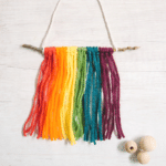 Mini DIY Yarn Wall Hanging Ornament _ Christmas Ornament Ideas