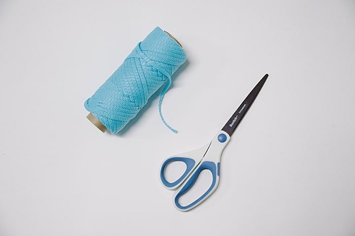 supplies to make a sliding knot bracelet