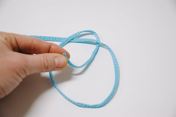 steps to tie a sliding knot