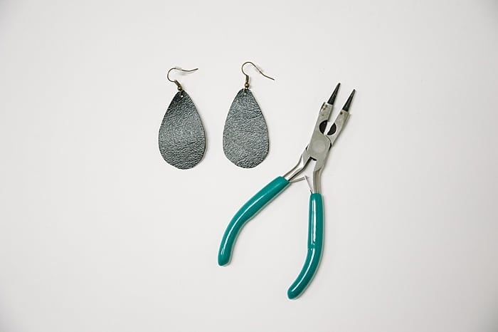 how to make faux leather earrings