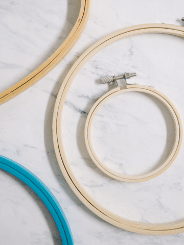 How to use an embroidery hoop