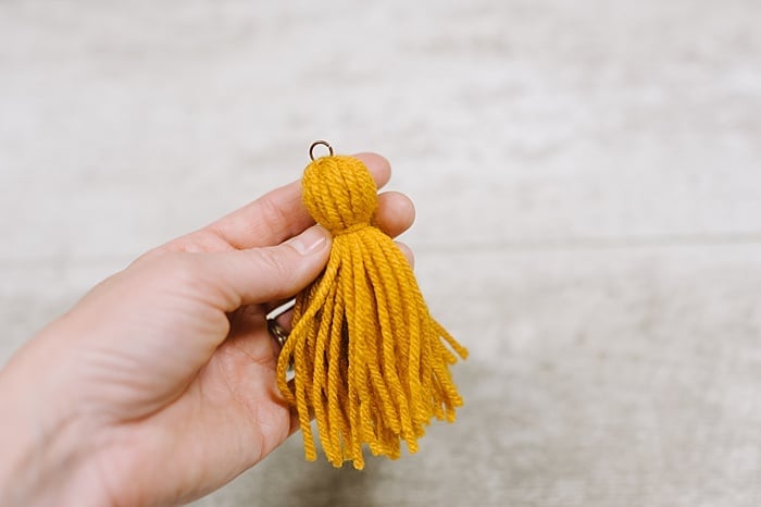 How to Make Yarn Tassel Keychains for Back-to-School