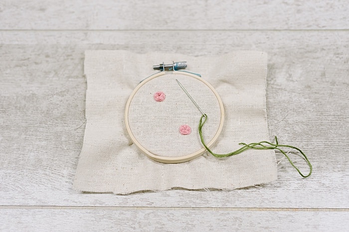 How to make DIY Mini Fall Embroidery Hoops - A Well Purposed Woman