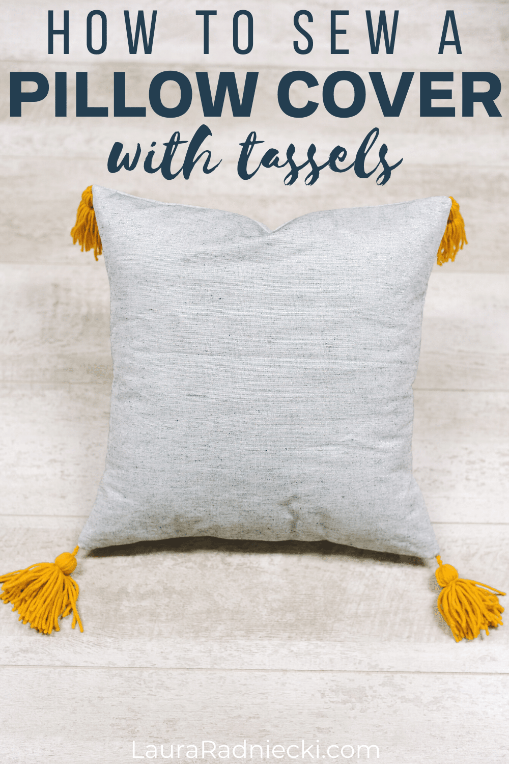 This is the easiest way to make tassels with this diy tassel maker! Check  the full written instruct…