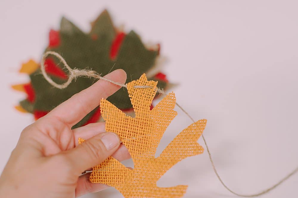 how to make a fall garland - burlap leaves