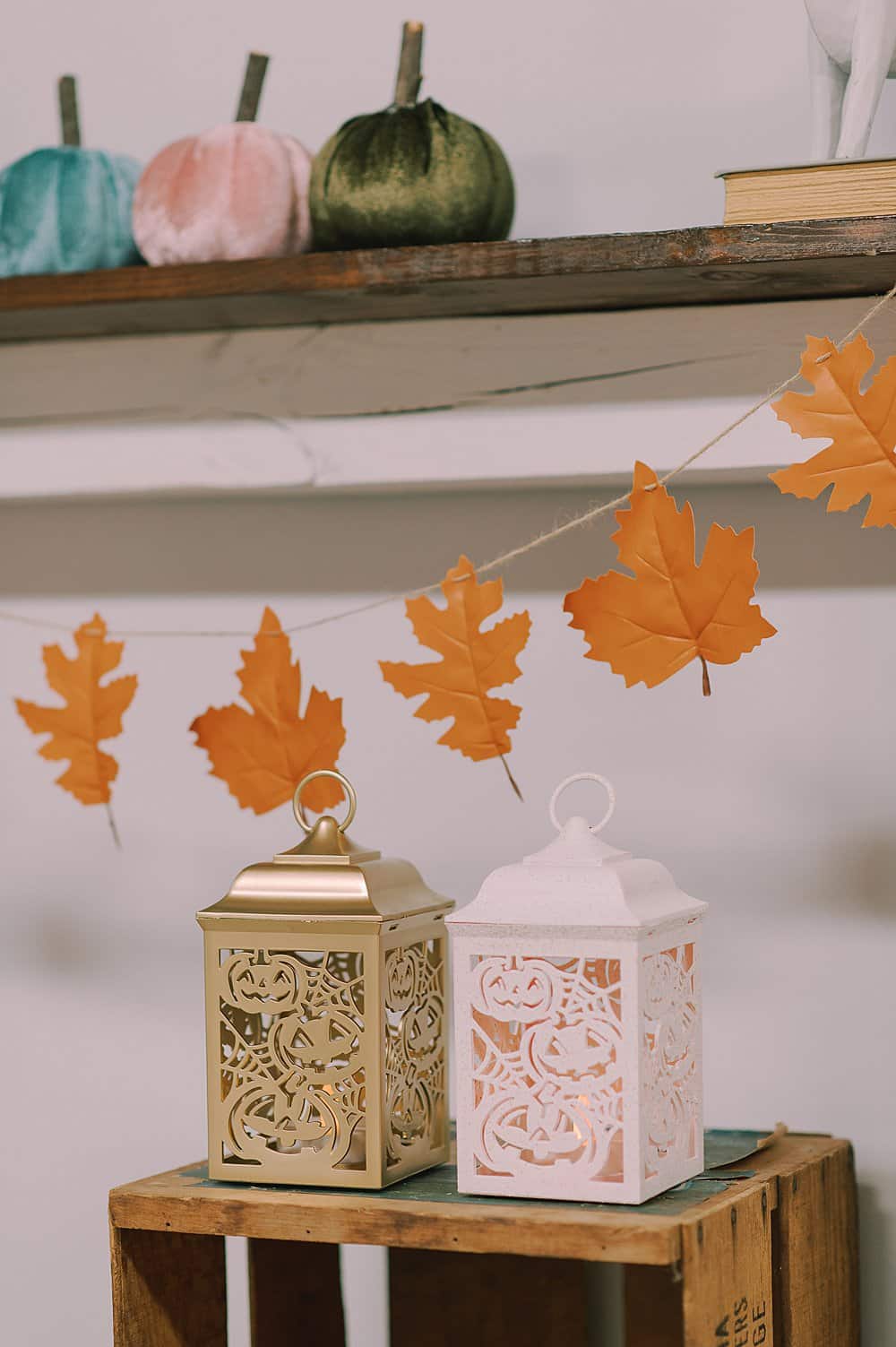 How to Make a Faux Leather Leaf Garland