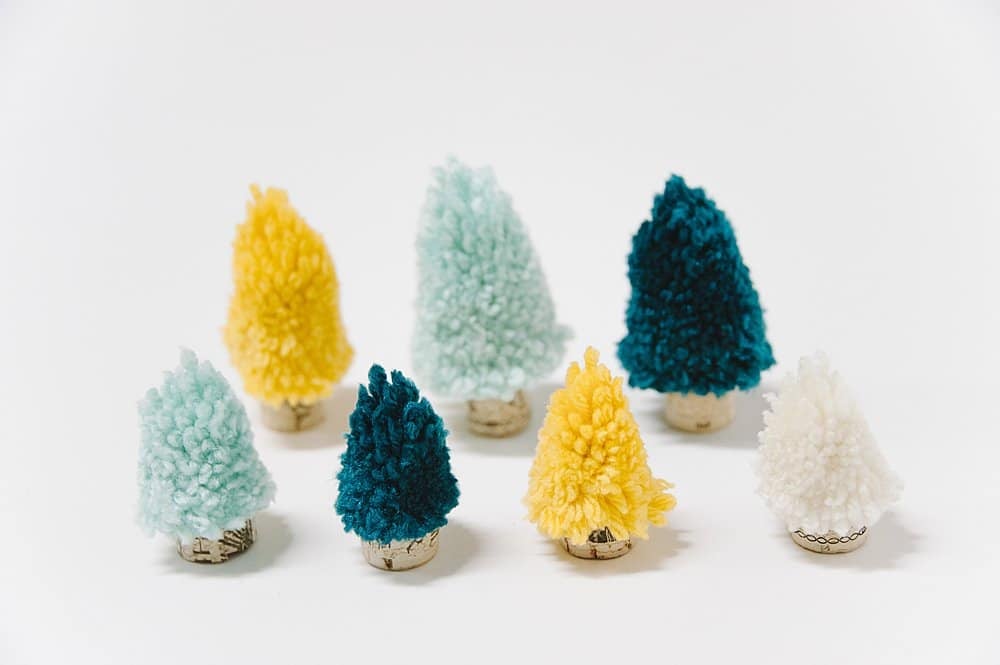 how to make diy yarn pompom trees