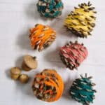 how to make fall yarn wrapped pinecones