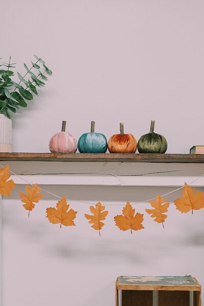 how to make a faux leather leaf garland for fall decor