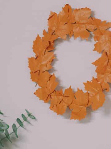 how to make a faux leather leaf wreath for fall