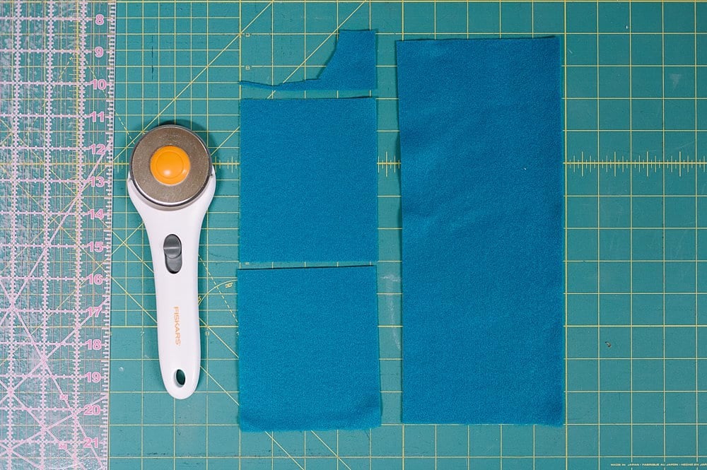 cut felt for gift card holder