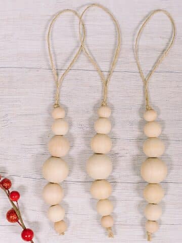 how to make wood bead ornaments for christmas