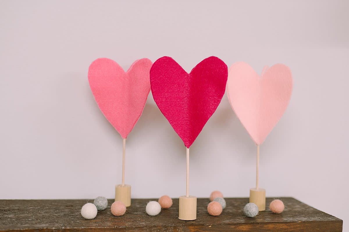 how to make felt hearts for valentine's day