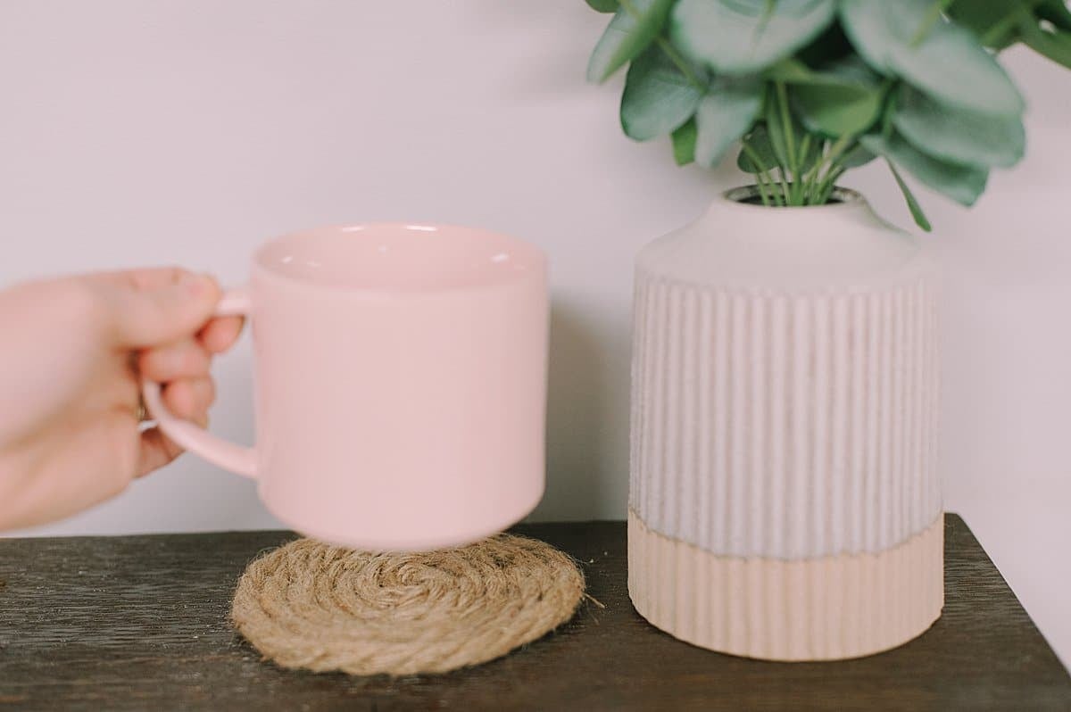 how to make a jute coaster