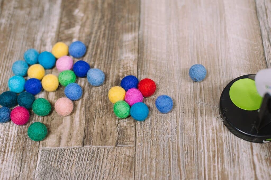 How to Make a Felt Ball Coaster DIY Felt Ball Trivet