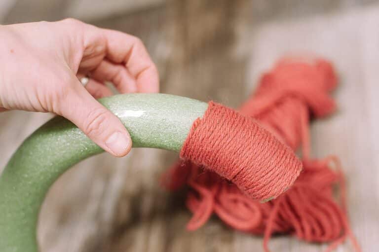 How to Make a Yarn Wrapped Rainbow