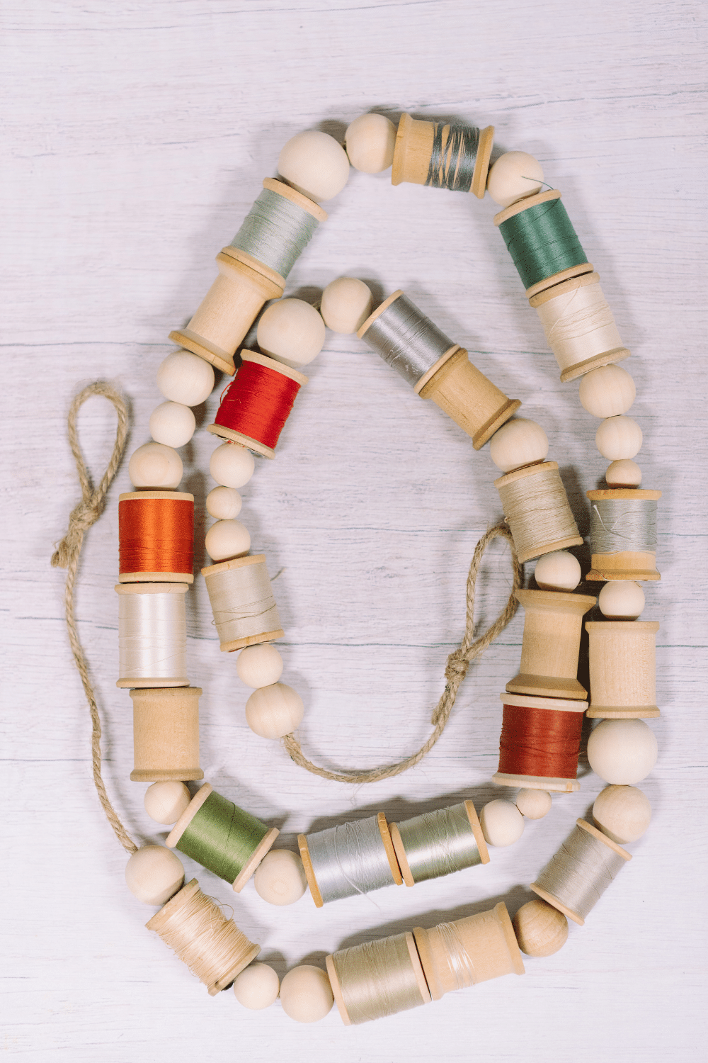 DIY Thread Spool and Wood Bead Garland for Christmas