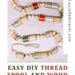 How to make a garland out of thread spools and wooden beads for Christmas.