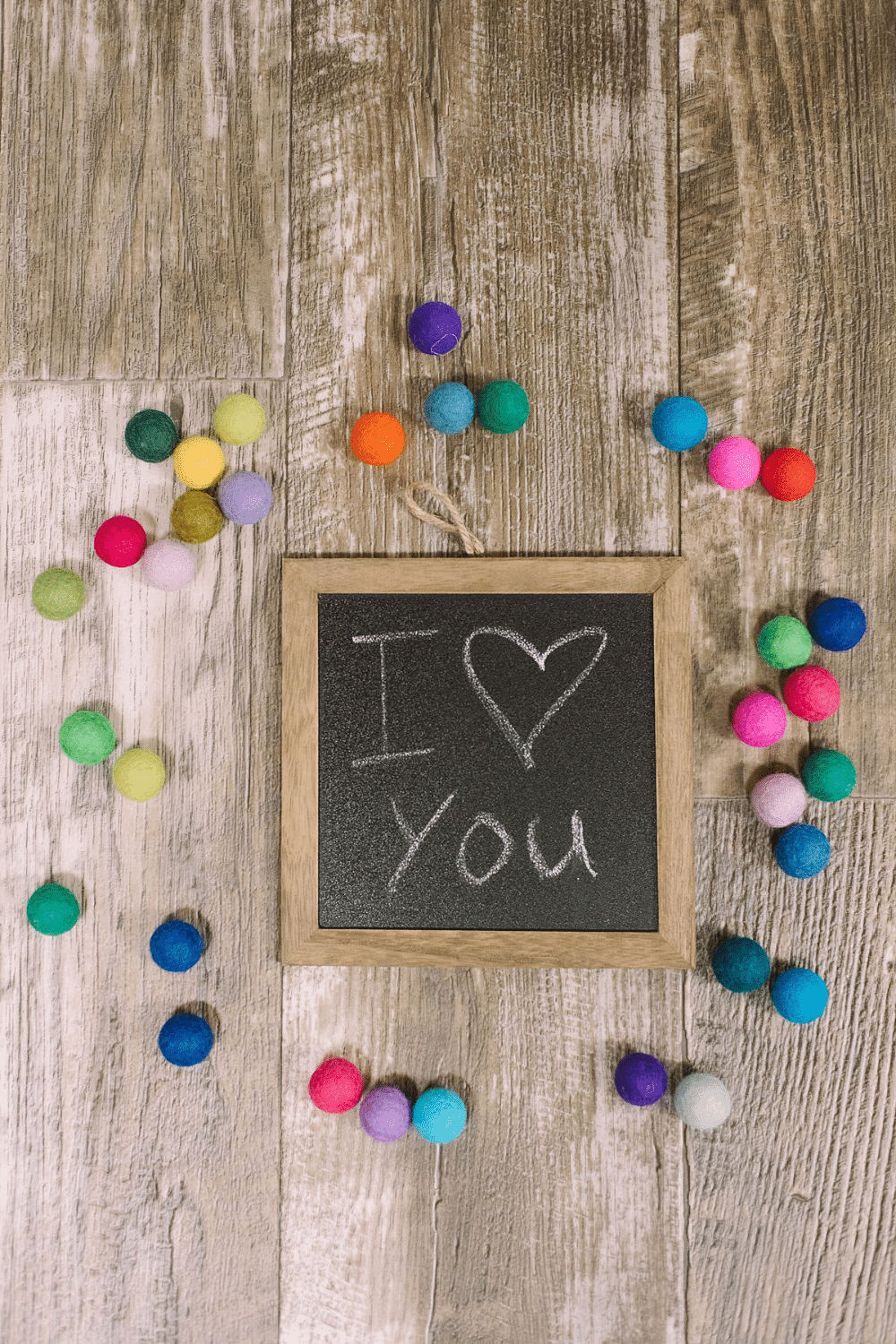 DIY Mini Wooden Chalkboards