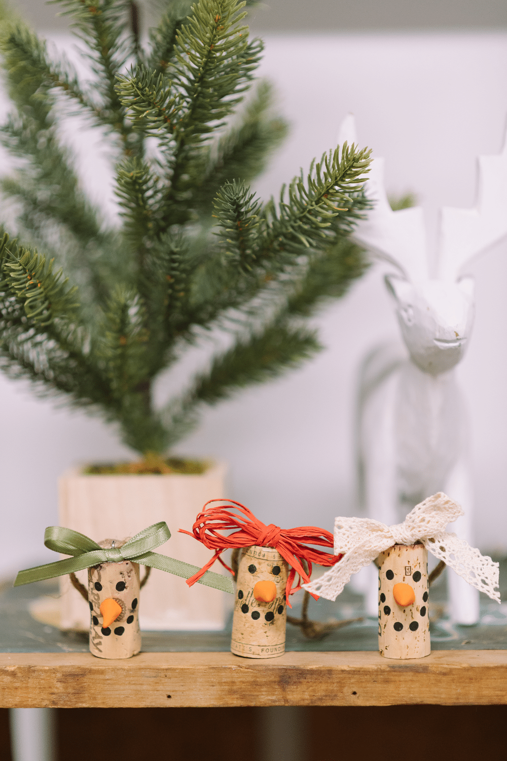 How to Make a Cork Snowman Ornament