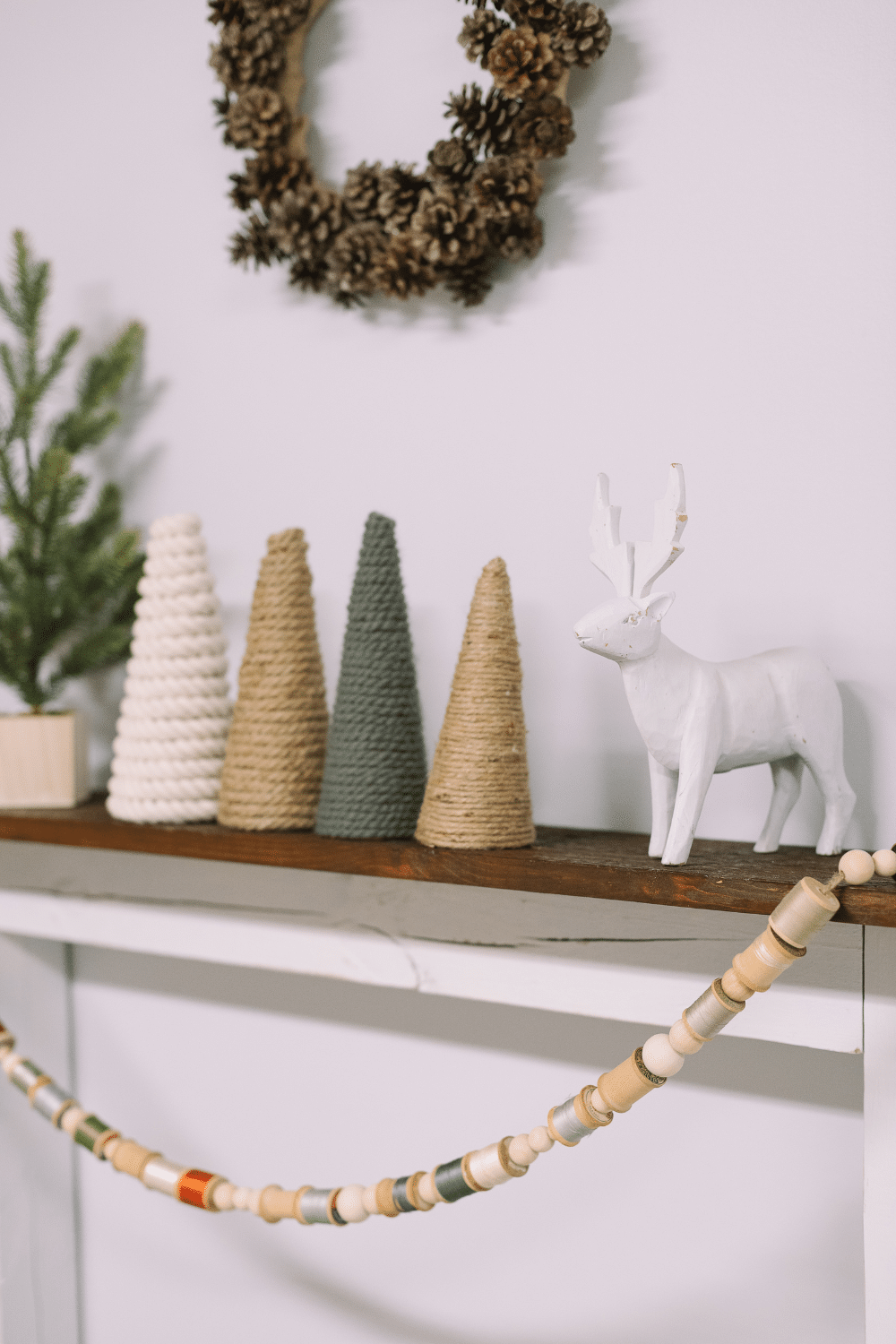 DIY Thread Spool and Wood Bead Garland for Christmas