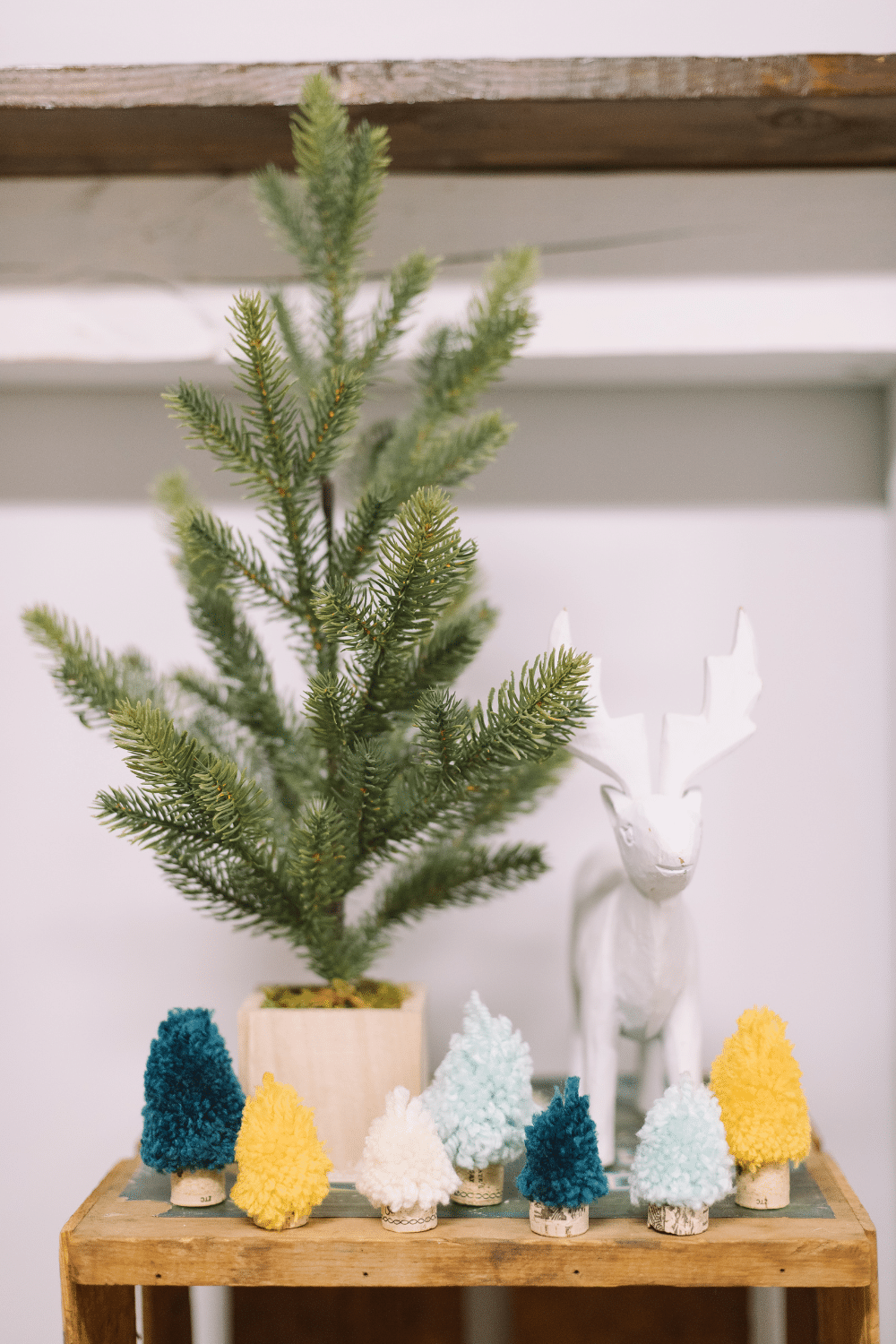 How to Make DIY Yarn Pompom Trees