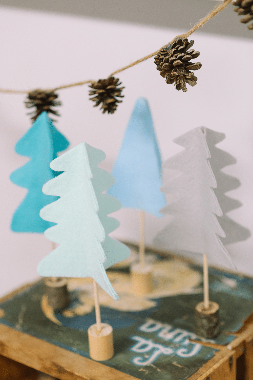 How to Make Felt Trees for the Holidays