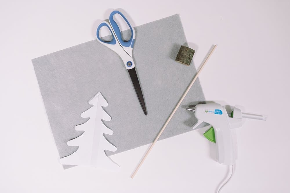 supplies needed to make felt christmas trees