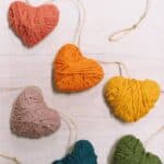 How to make a yarn-wrapped heart garland.