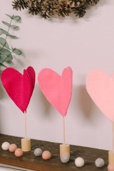 How to Make Felt Hearts for Valentines Day