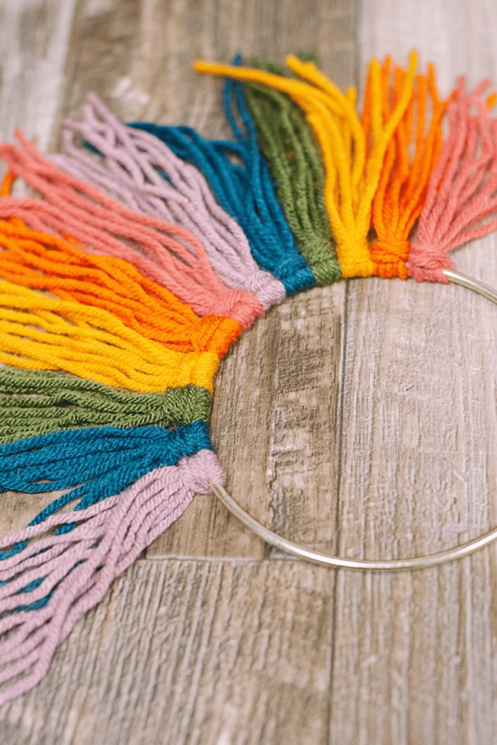 How to Make a Wreath with Rainbow Yarn