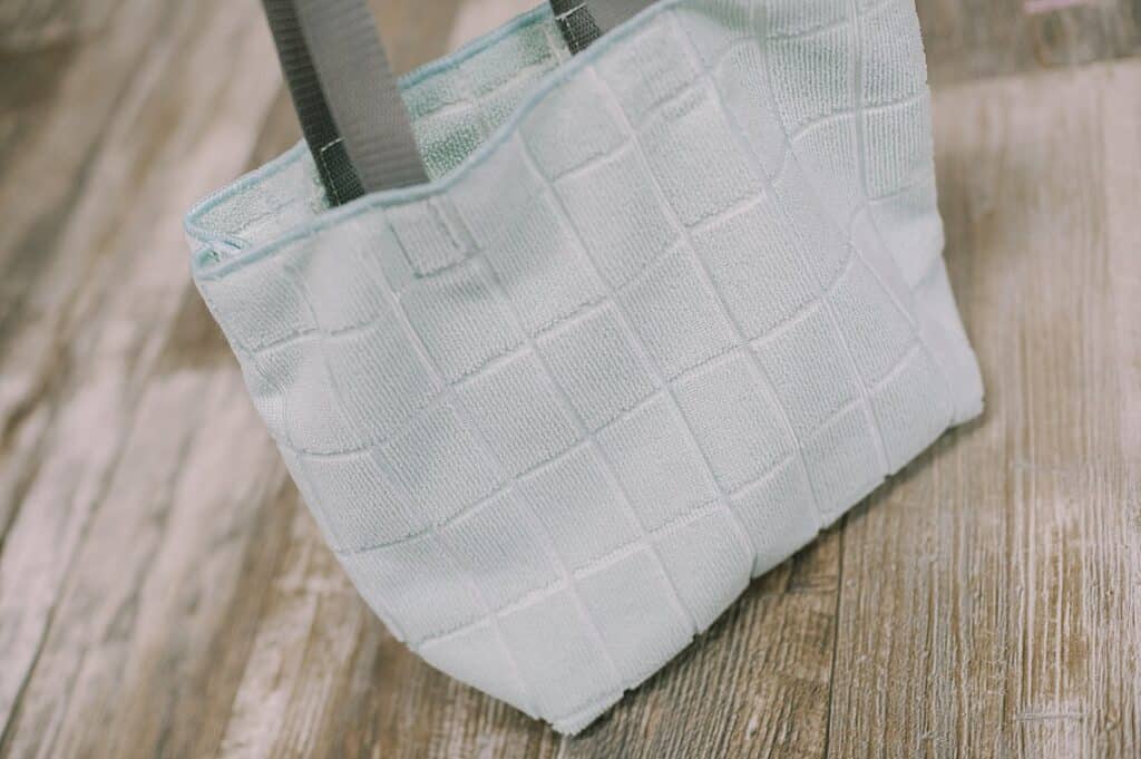 How to Make a Flat Bottom Tote Bag Out of Hand Towels