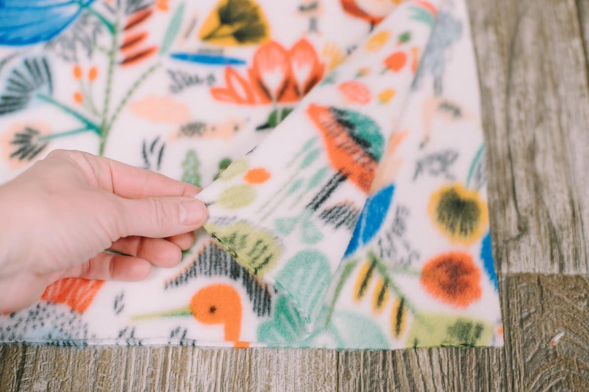 How to Make a Fleece Tie Blanket